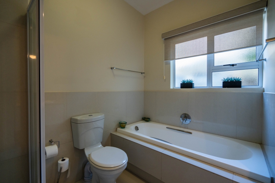 7 Bedroom Property for Sale in Royal Alfred Marina Eastern Cape